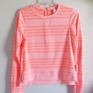 NWT Lululemon warm up crew top